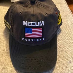 Mecum auctions Louisville 2018 gold bidder ball cap